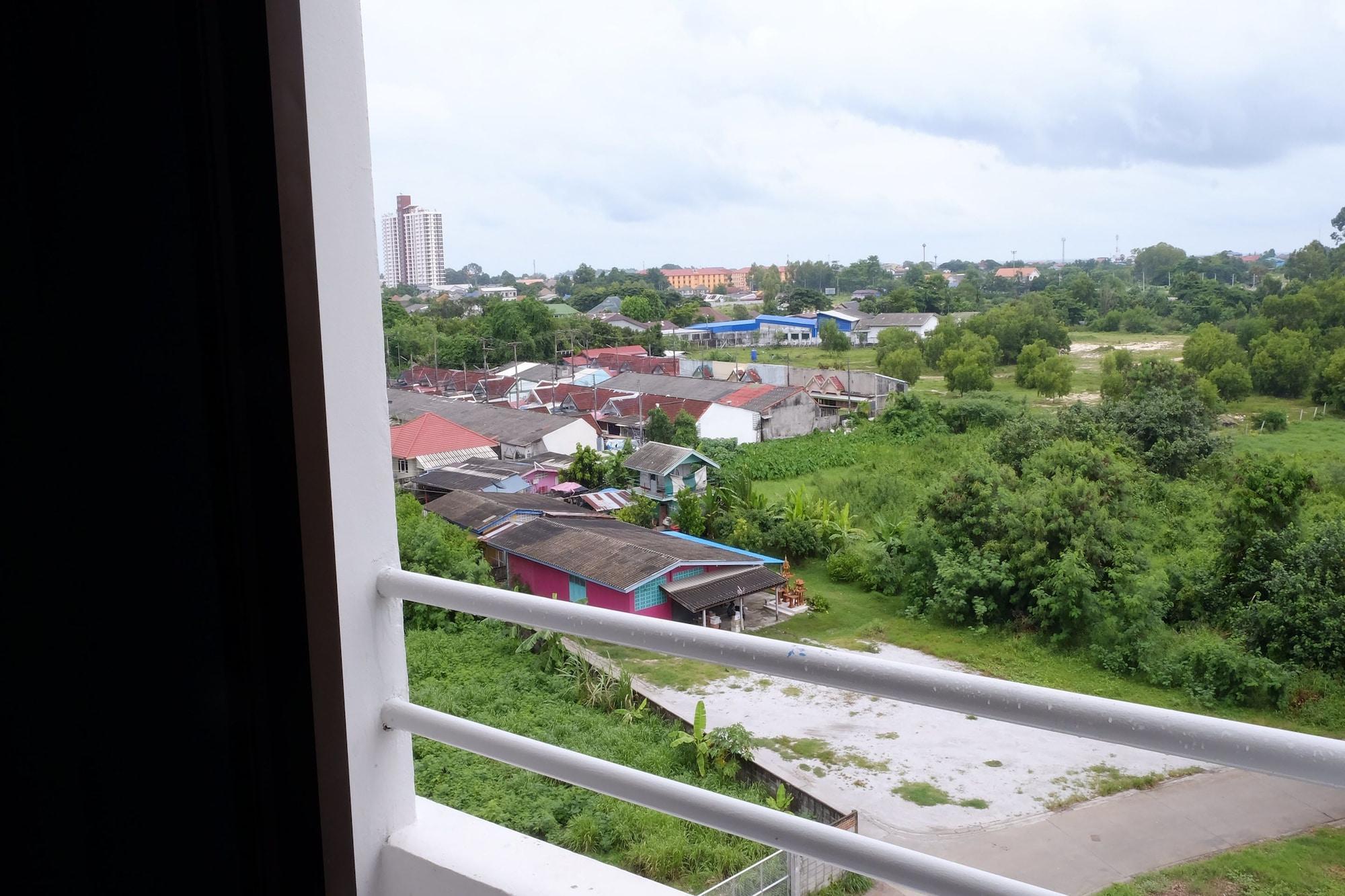 Wiangwalee Hotel Rayong Exterior photo